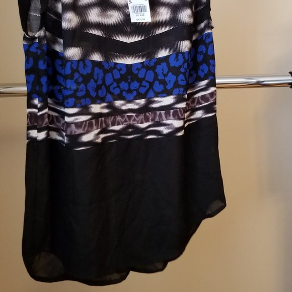 NWT. Warehouse 🇬🇧 Flowy Patterned Tank Top - Picture 3 of 4